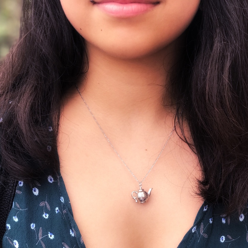 Meet your Posher, Clarisse